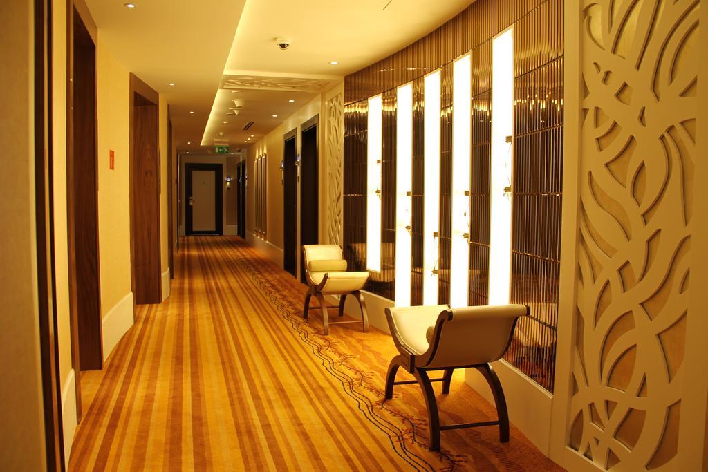 Samaya Hotel Deira Dubai Eksteriør bilde